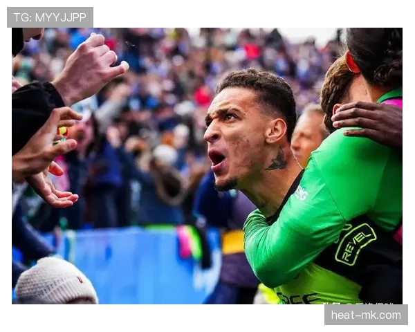 西甲转会窗口落幕：新星崭露头角老将告别引发球迷热议